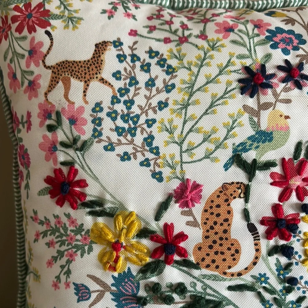 Palm Studio Outdoor Indoor Pillow Cheetah 🐆 Leopard Floral Embroidered NEW!